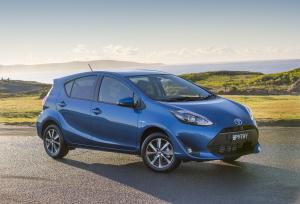 Toyota Prius c 2017 года (AU)